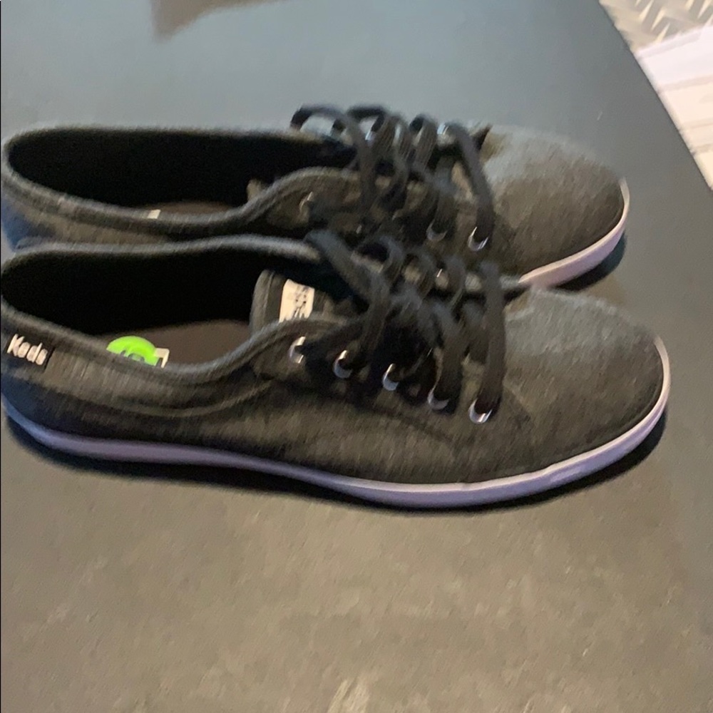 Grey Keds